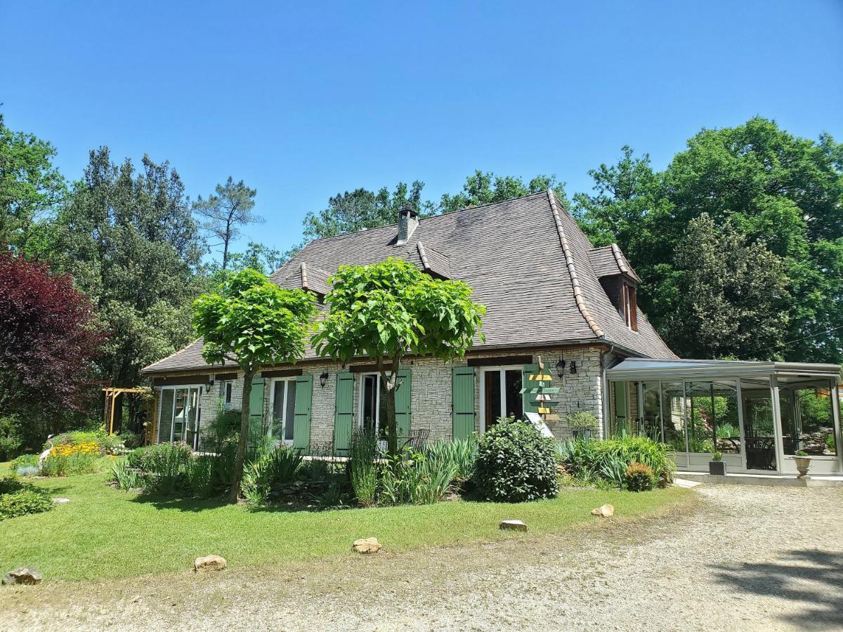 Bed and Breakfast Aux Couleurs d'Esteil à Sainte-Nathalène Extérieur photo